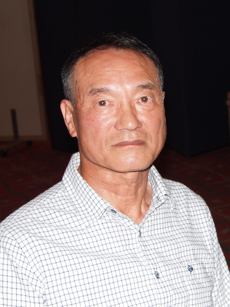 takeuchi.jpg